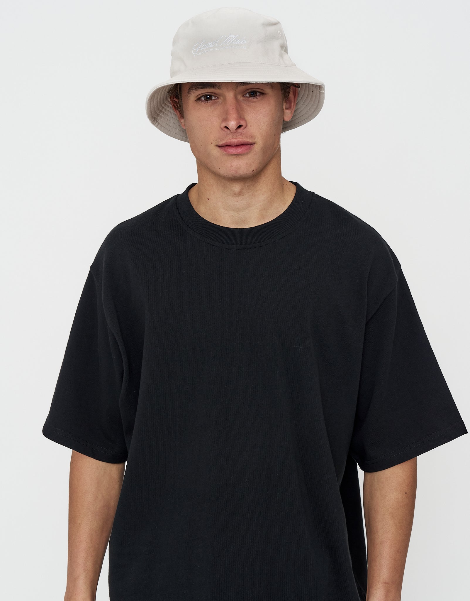 ab-saint-malo-bucket-hat-off-