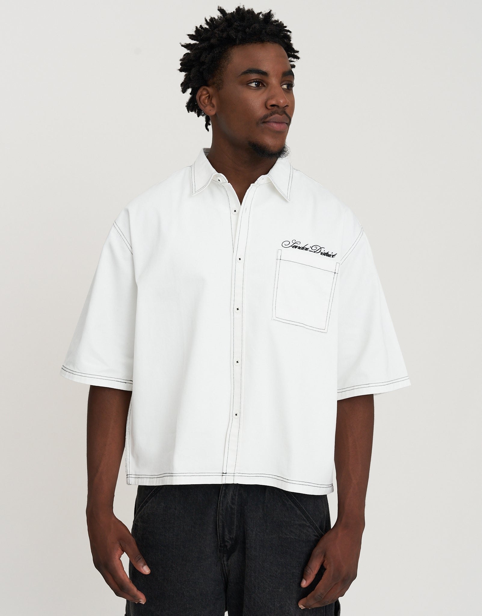 Sendai District Cropped Short Sleeve Shirt in Blanc | Hallensteins NZ