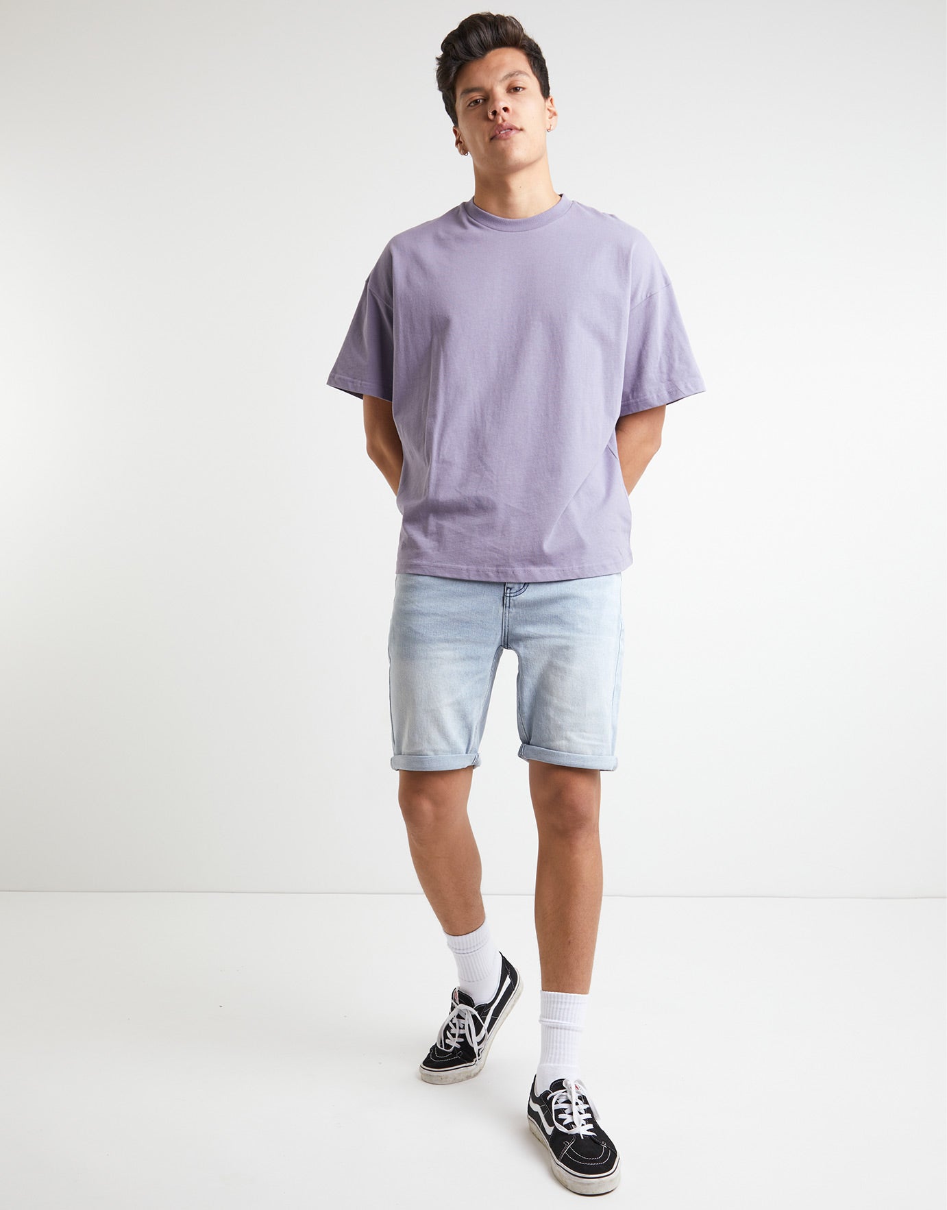 Slim Fit Denim Shorts in Blue 