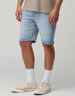 Slim Denim Shorts in Snow Wash Detail2