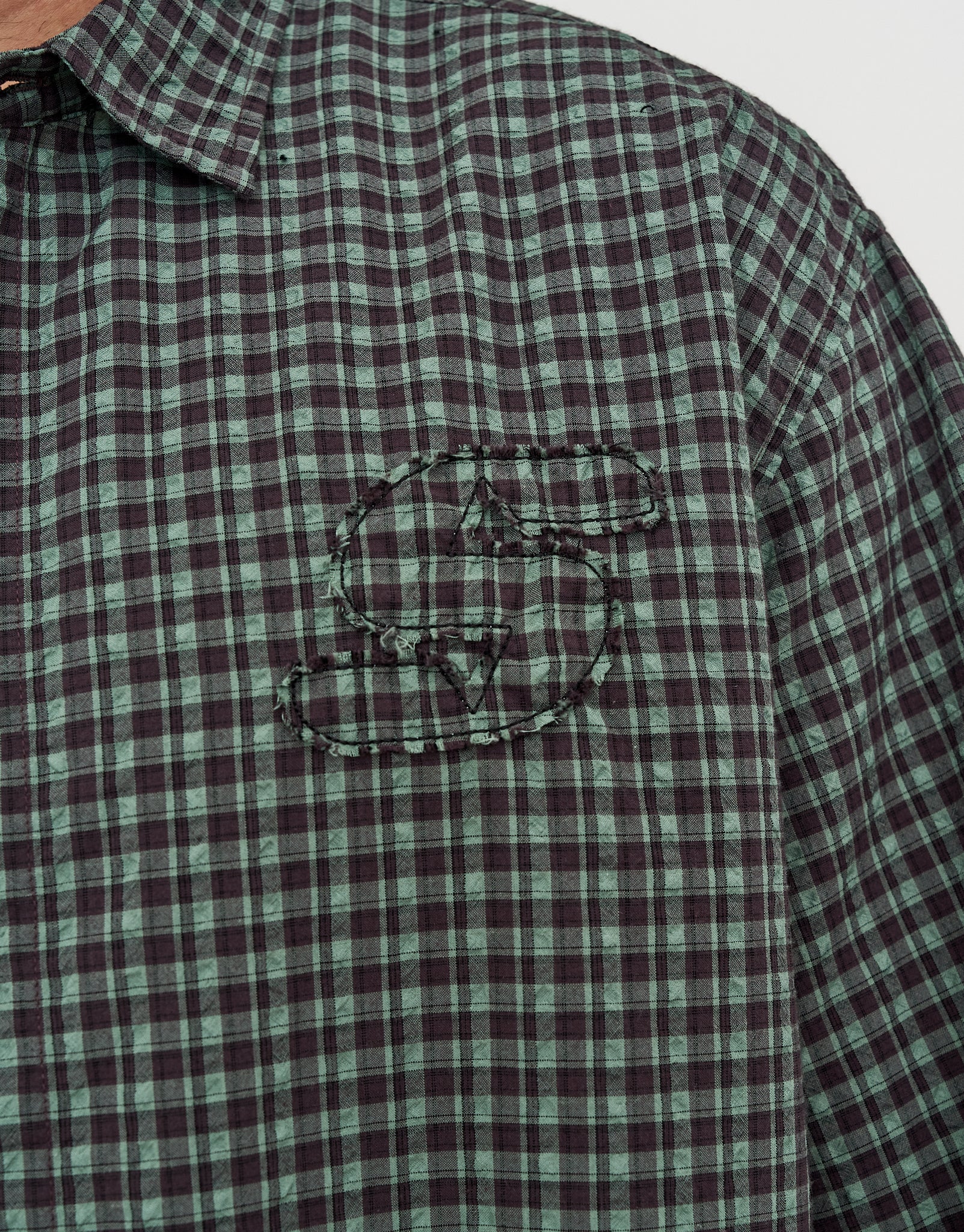 Studio Check Cropped Short Sleeve Shirt in Green | Hallensteins AU