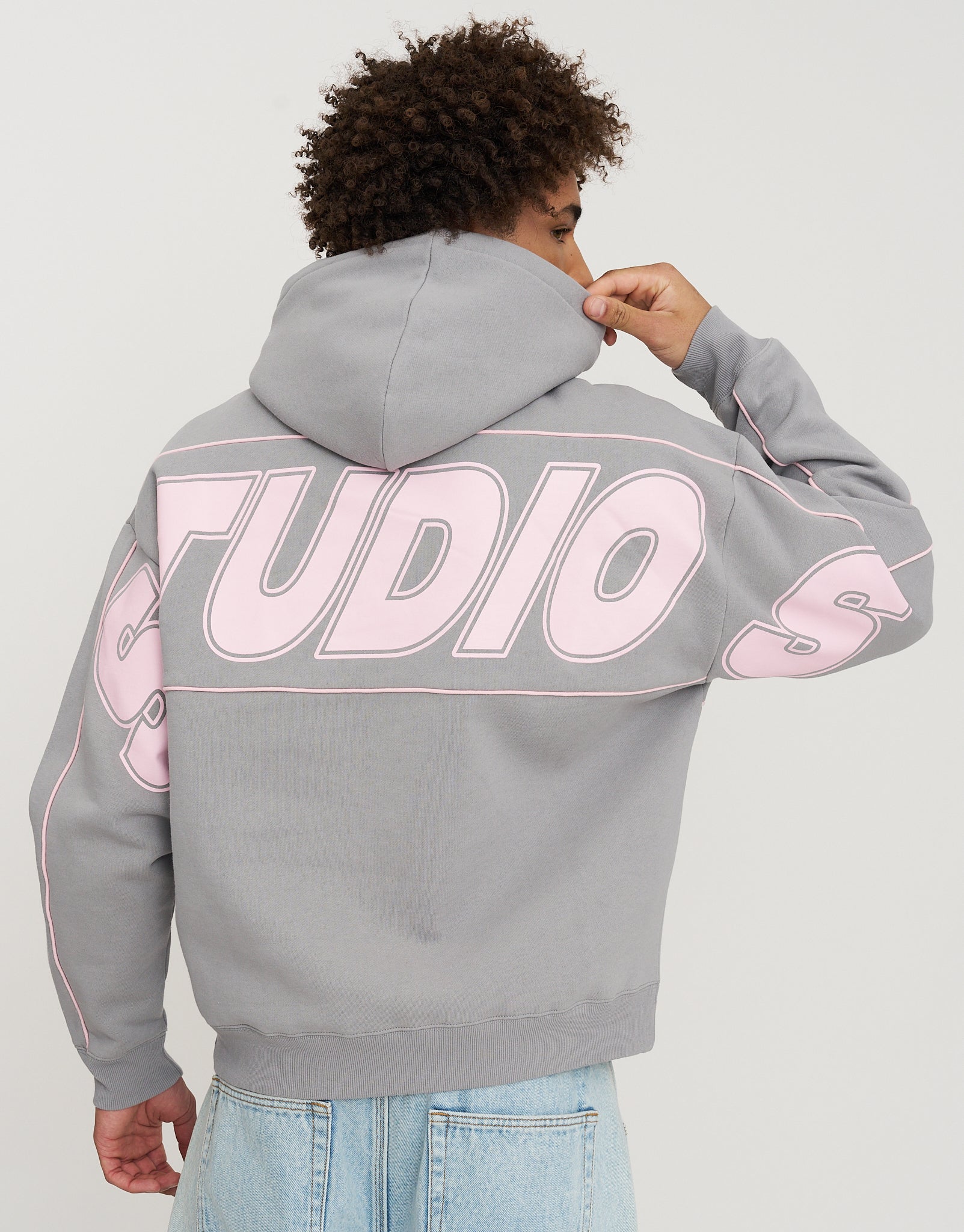 Studios Oversized Cropped Hoodie in Alloy Grey | Hallensteins AU