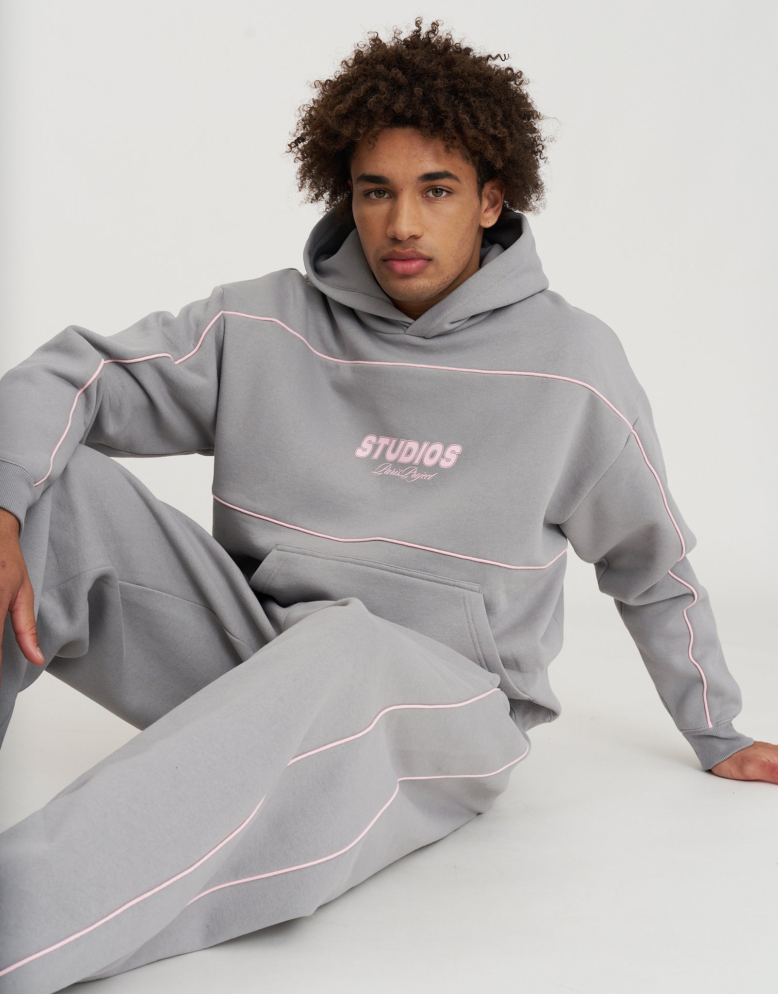 Studios Oversized Cropped Hoodie in Alloy Grey | Hallensteins AU