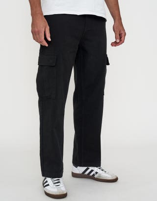 Twill Baggy Fit Cargo Pants in Black Front