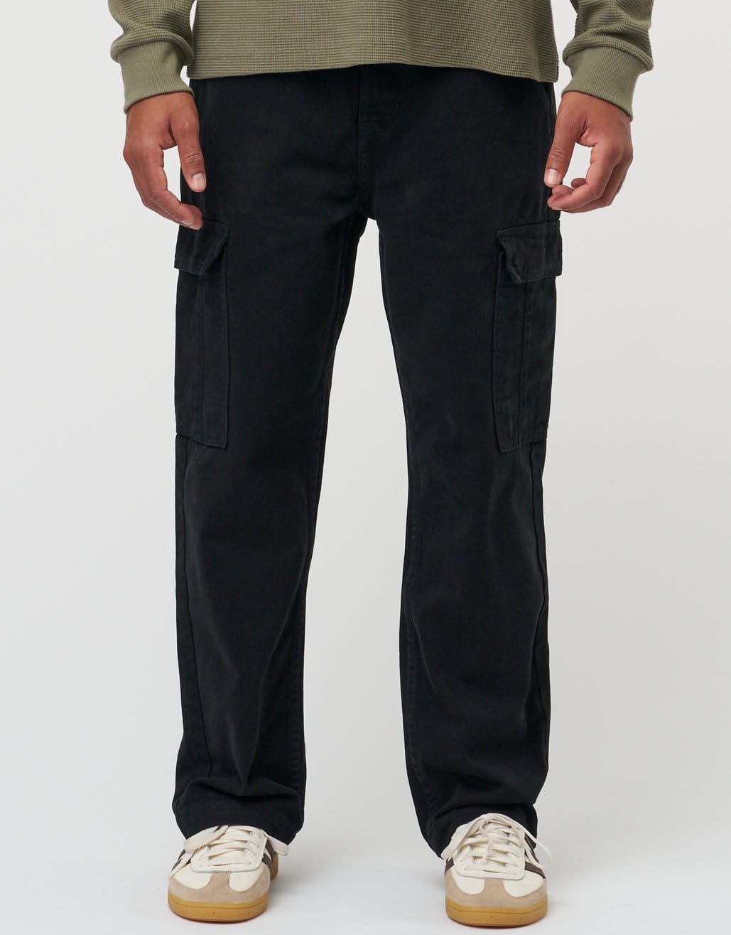 Looking for baggy cargo pants similar to these : r/findfashion