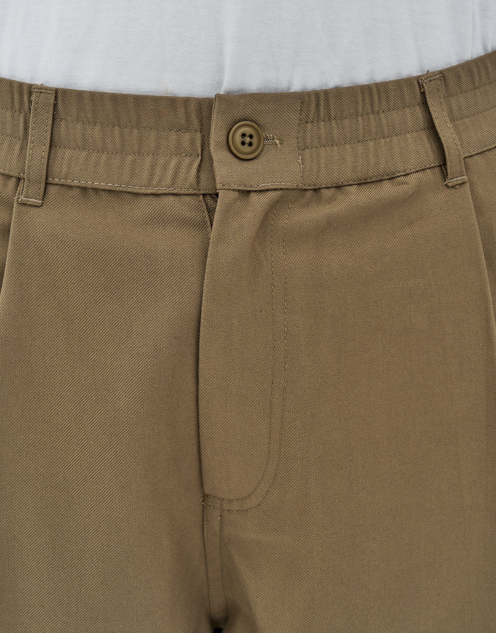 Baggy Fit Pleated Shorts in Khaki | Hallensteins NZ