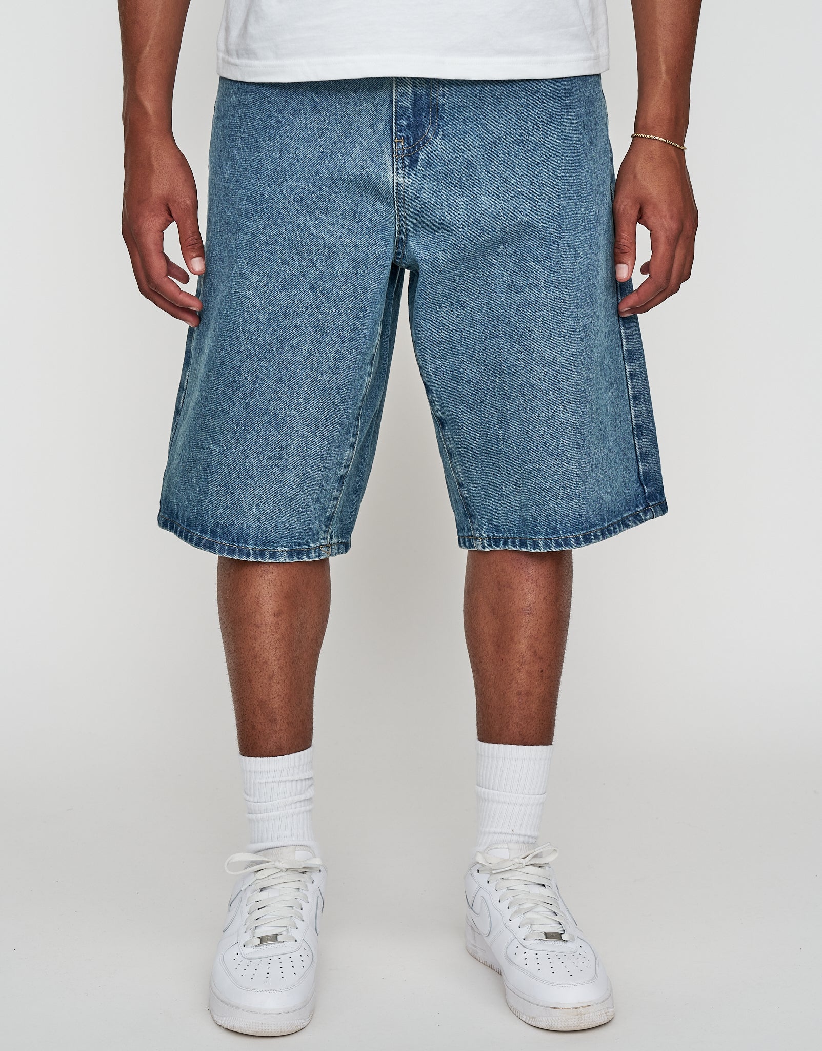 Vices Embroidered Baggy Fit Jorts in Vintage Mid Blue
