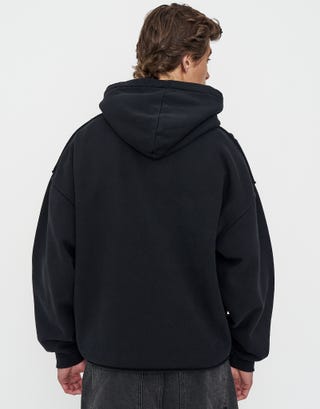 Etaux Oversized Hoodie in Black Back
