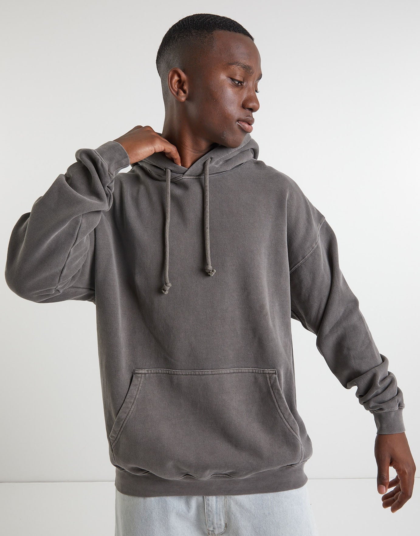 Vintage Wash Box Fit Hoodie in Black 