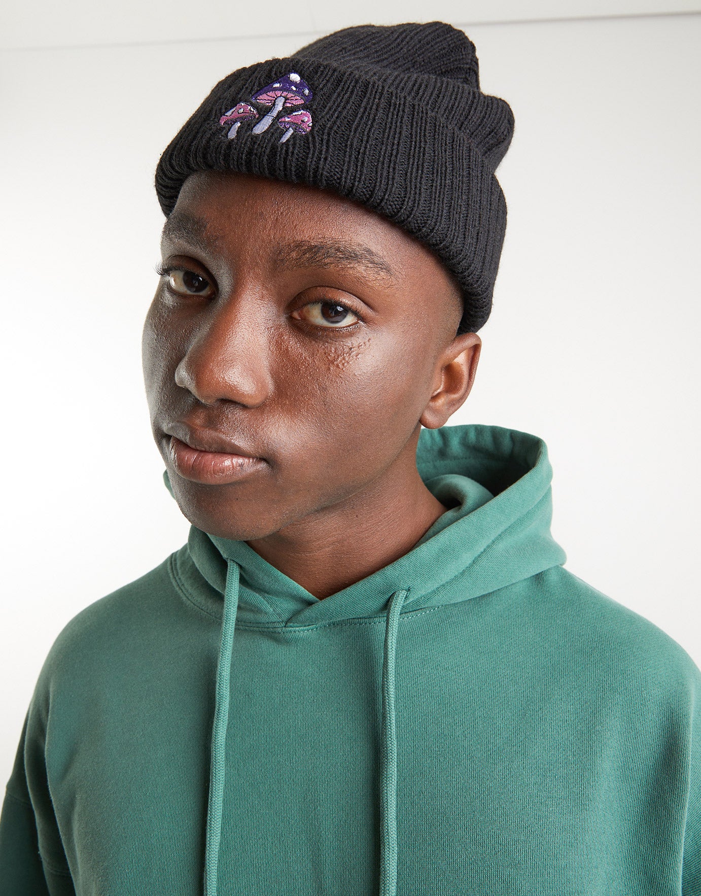 Embroidered Shroom Beanie | Hallensteins US