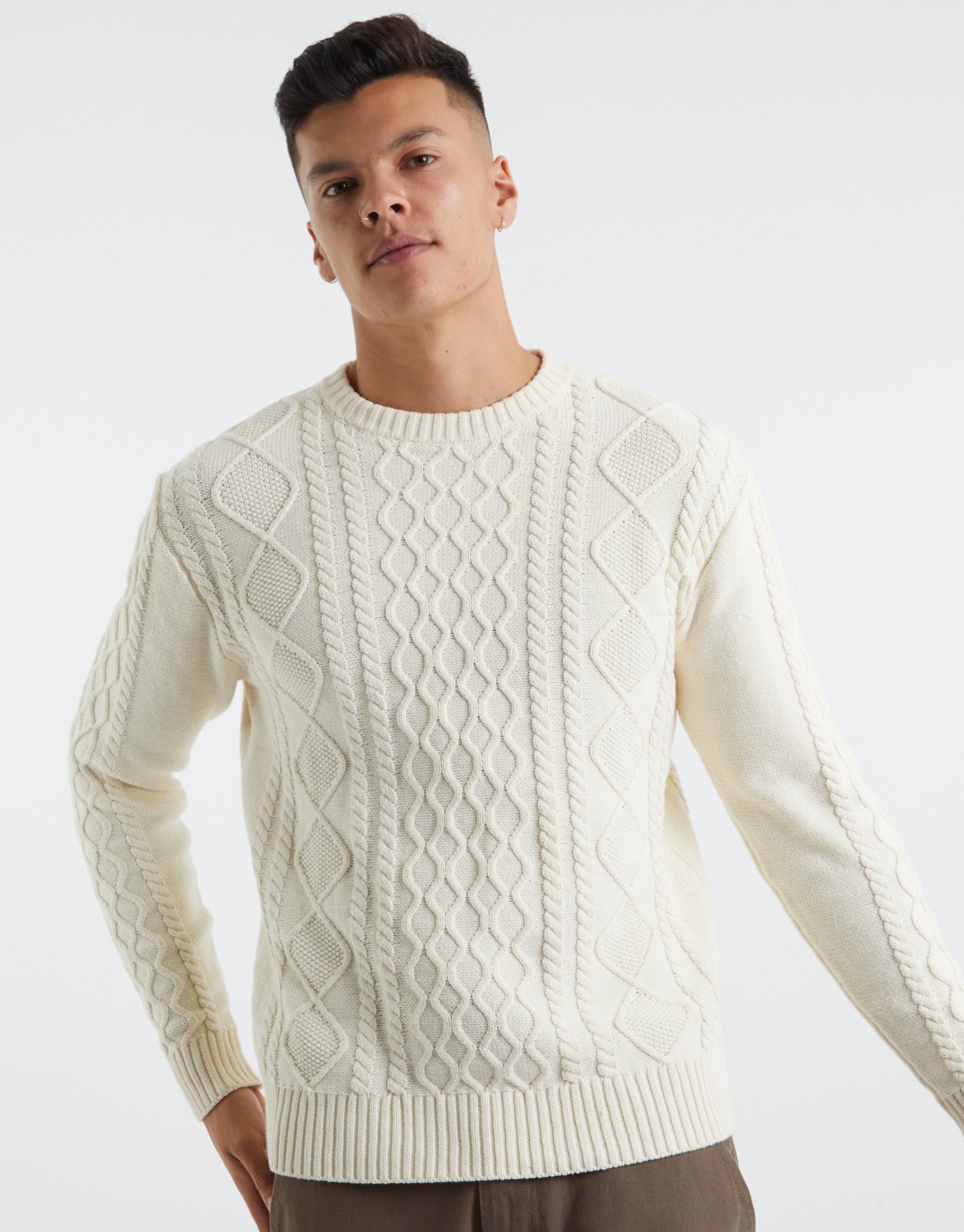Cotton Crew Neck Cable Knit Jumper in Natural