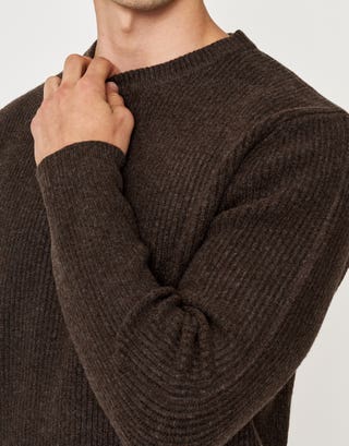 Ribbed Knit Crew Neck Jumper in Brown Detail2