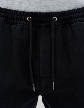 Washed Twill Elastic Waist Shorts in Black Detail