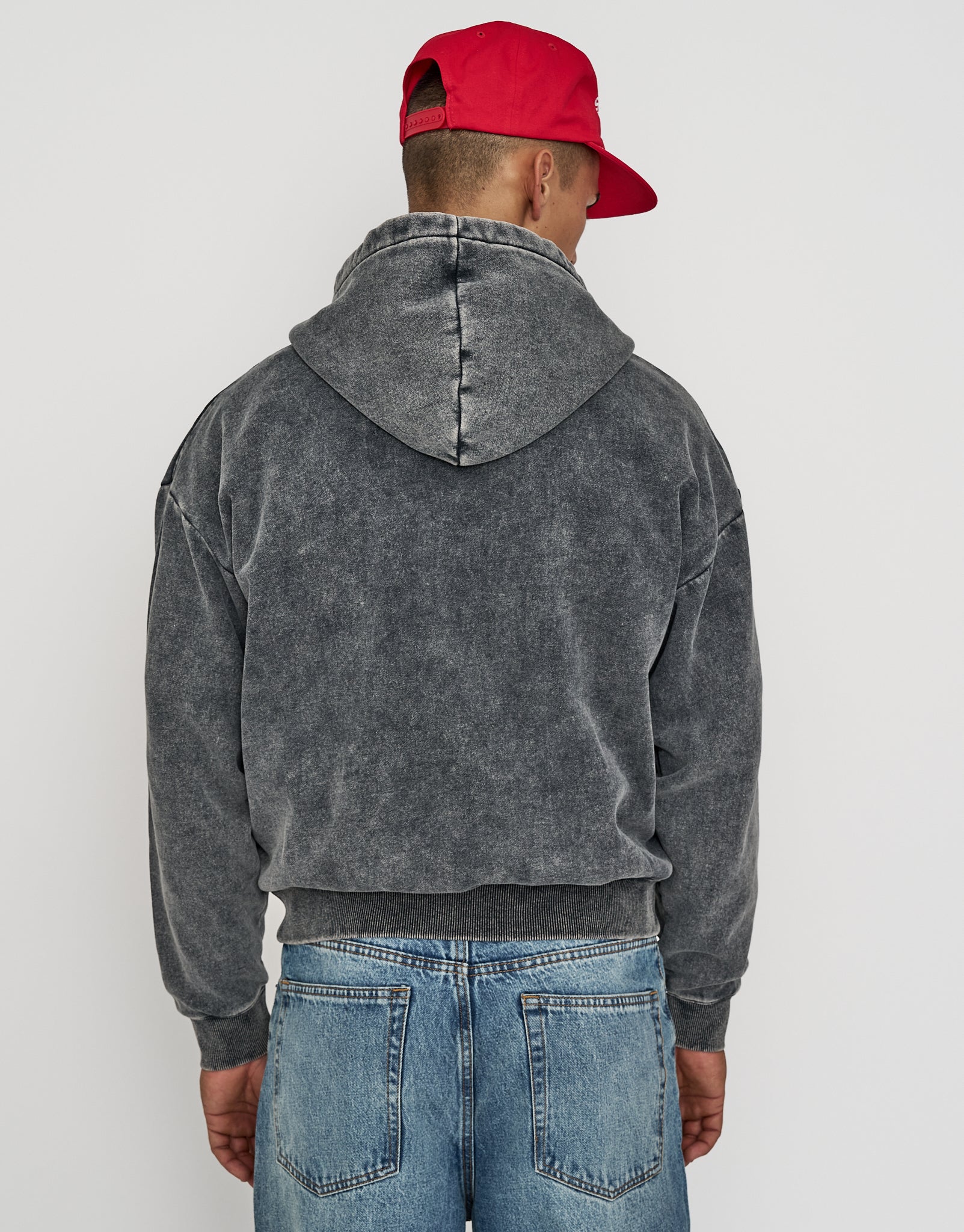 Washed Oversized Cropped Zip Up Hoodie in Black | Hallensteins AU