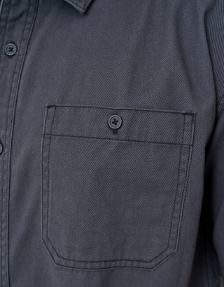 Heavy Twill Cropped Short Sleeve Shirt in Washed Black Detail
