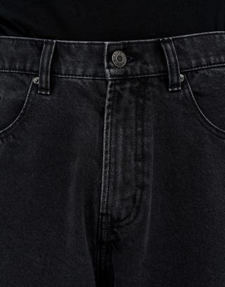 Extra Baggy Barrel Jorts in Washed Black Detail