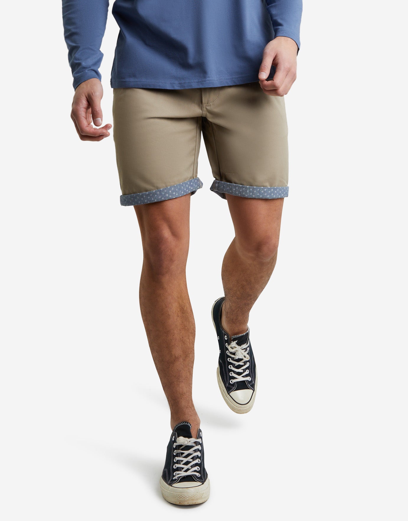 Printed Hem Roll Hem Chino Shorts in 