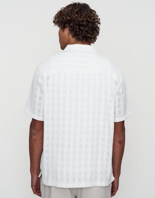 Brooklyn Short Sleeve Shirt in White Back