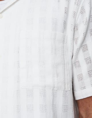 Brooklyn Short Sleeve Shirt in White Detail2