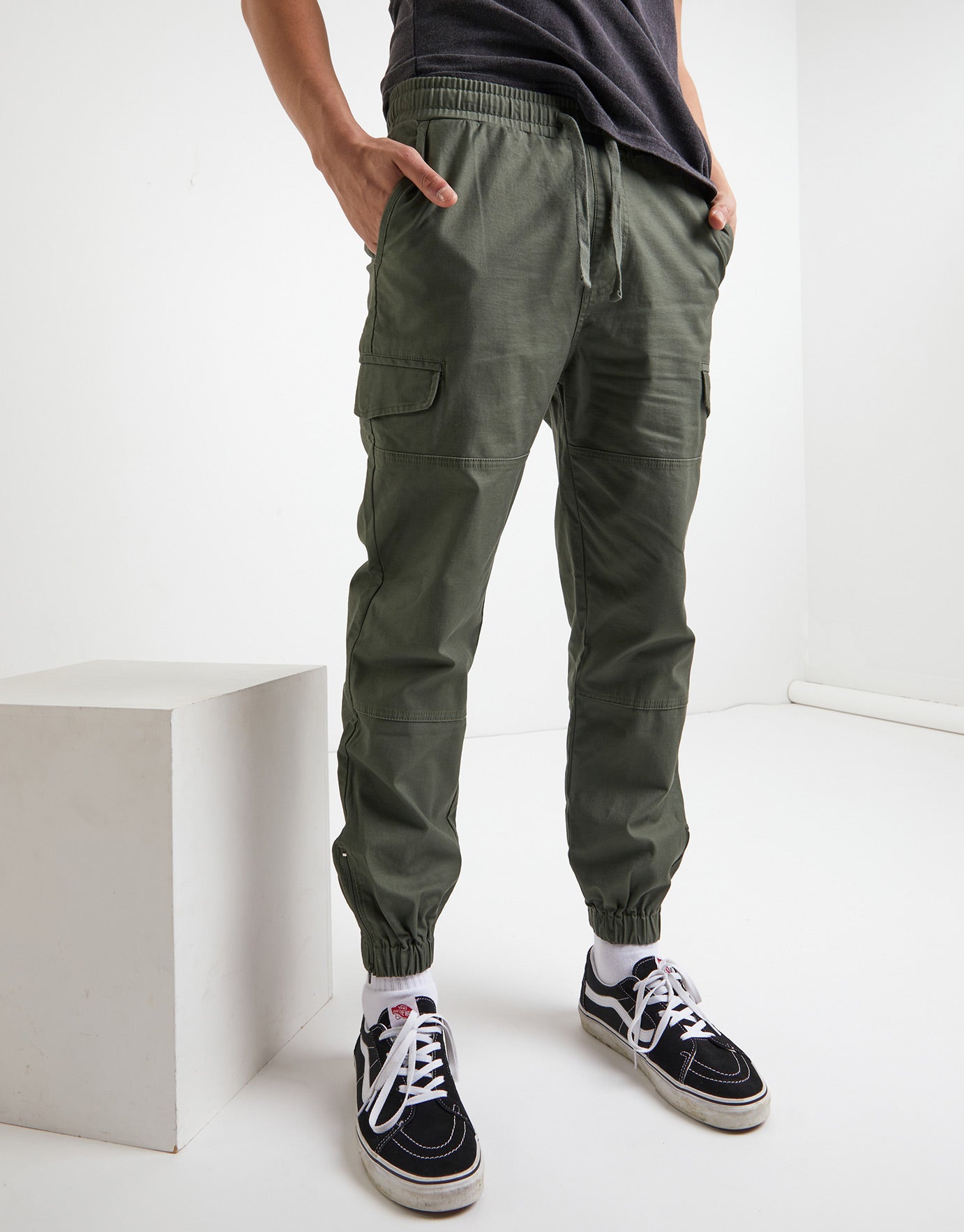 pocket jogger pants