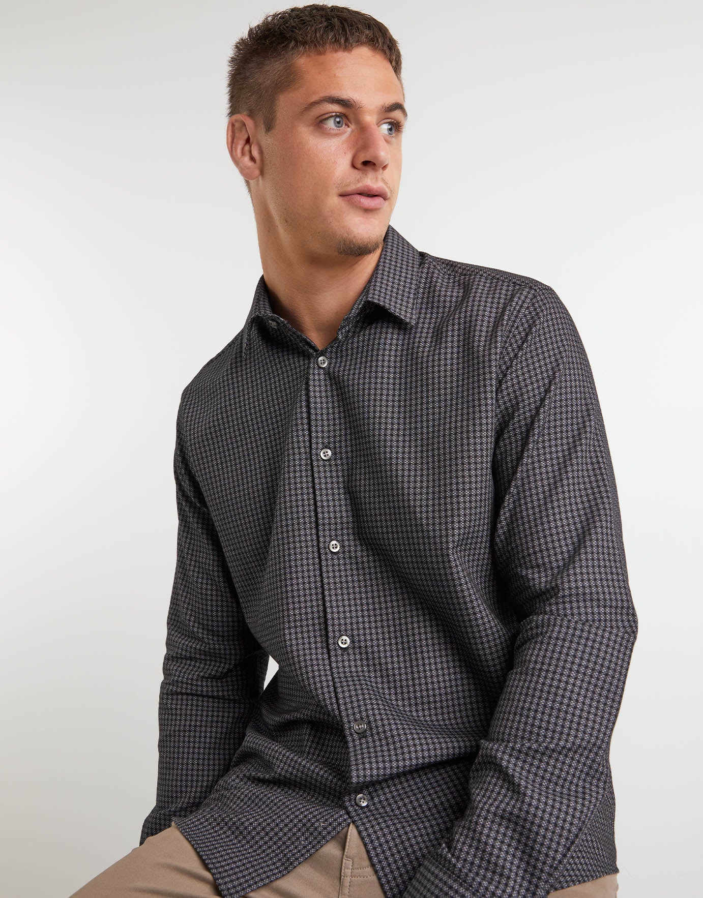 Check Pattern Business Shirt in Black 