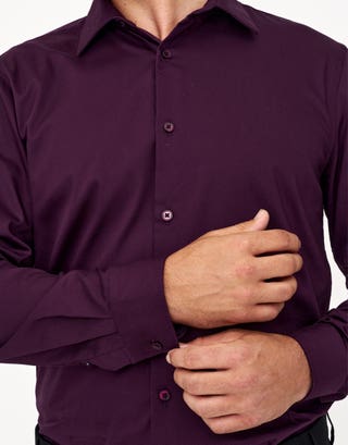Easy Care Business Shirt in Burgundy Detail3