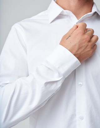 Easy Care Business Shirt in White Detail3