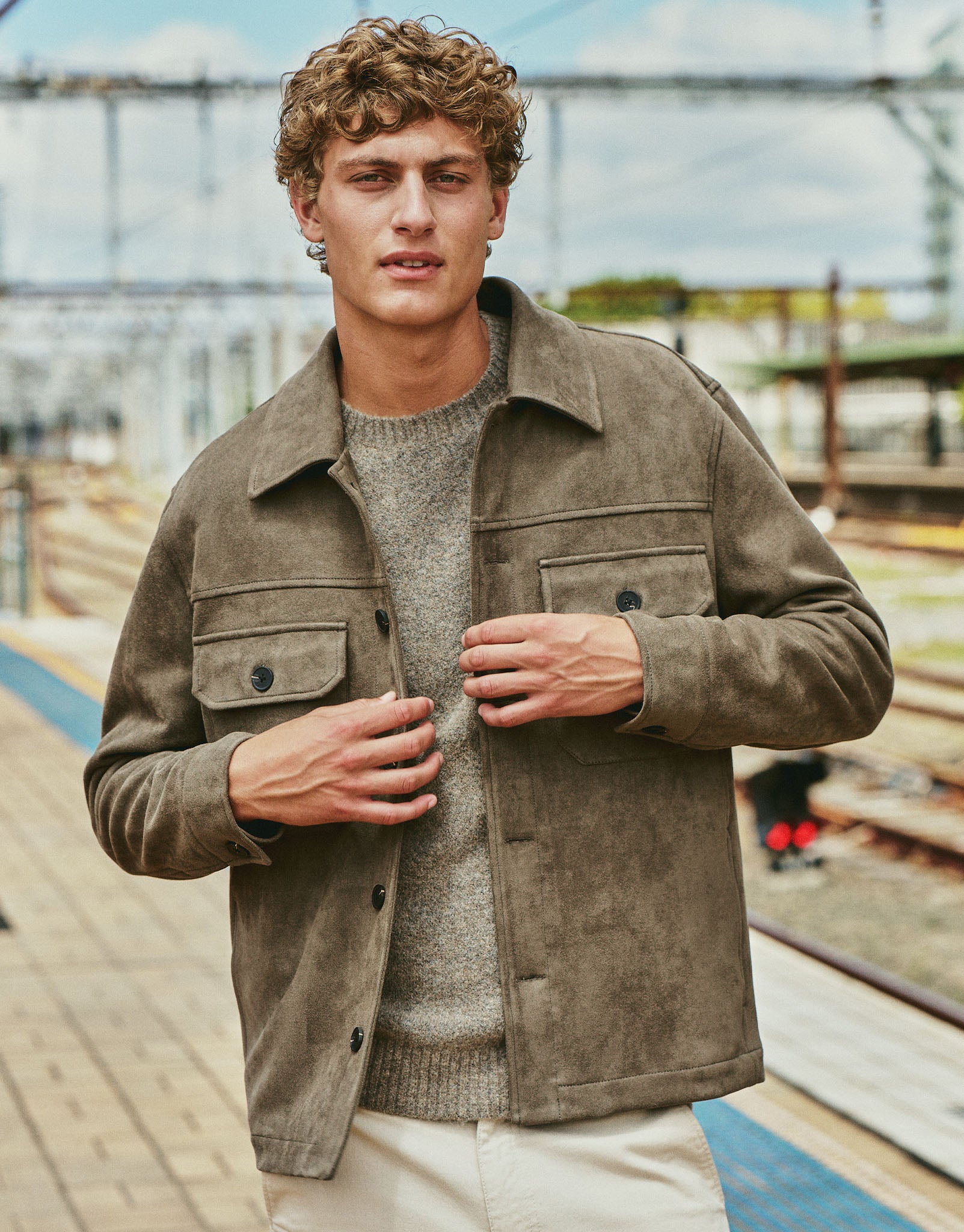 最終限定値下げ Uhr ウーア Fake Suede Jacket Khaki Threadbare Men's Khaki Green Faux Suede Borg Lined Aviator Jacket