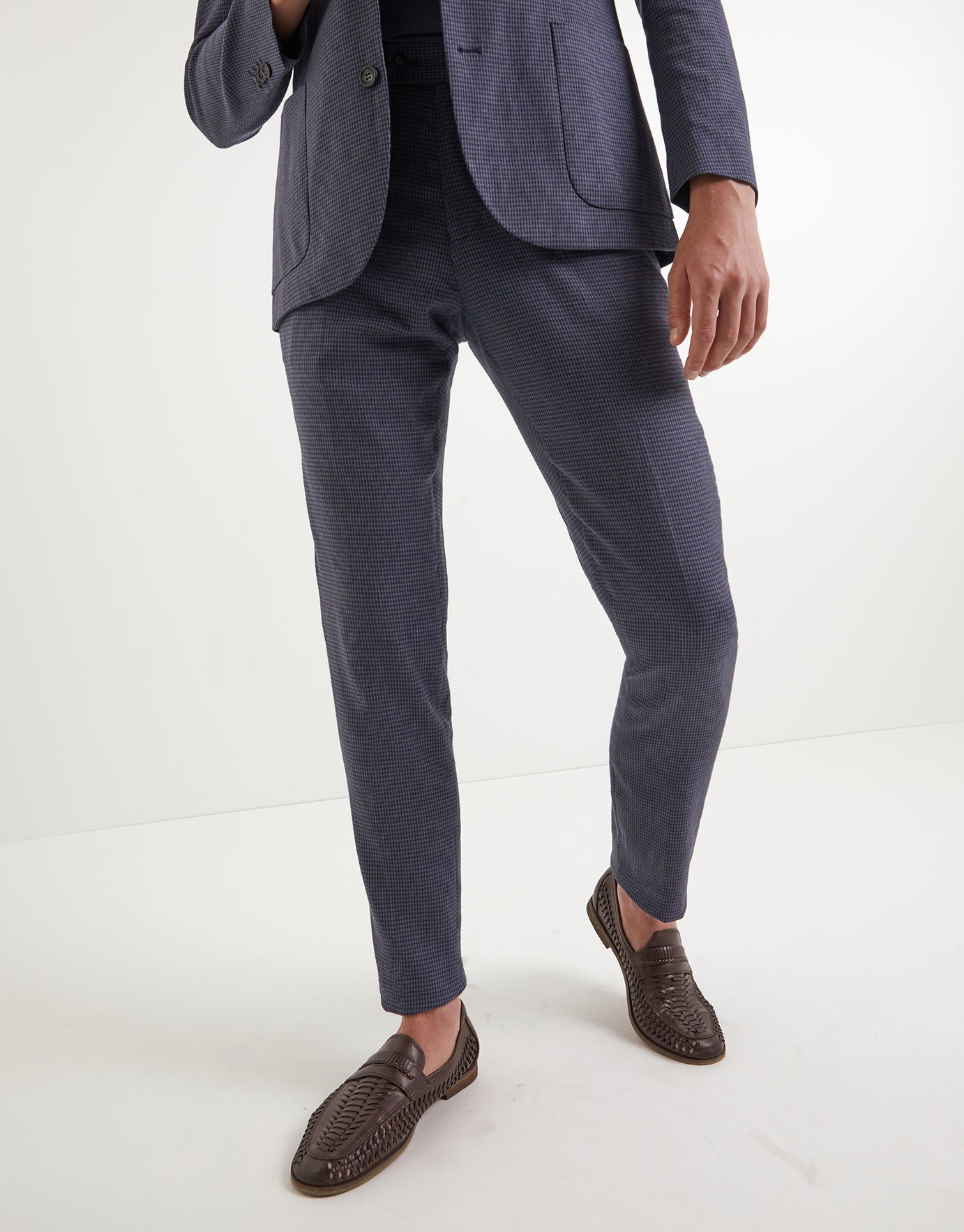 Hounds Tooth Linen Blend Slim Suit 