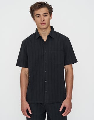 Jacquard Stripe Short Sleeve Shirt in Black Detail2
