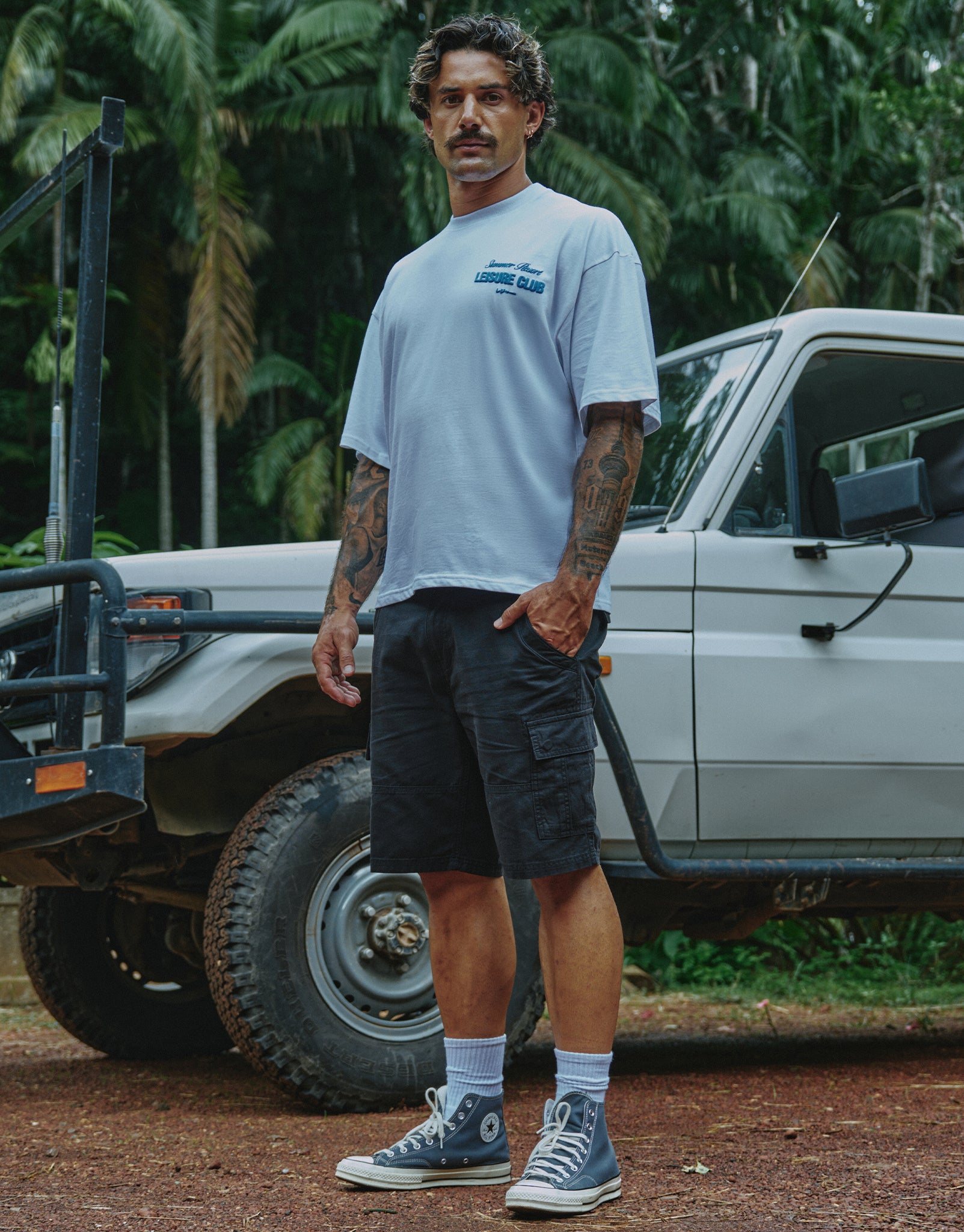 Plain Regular Fit Cargo Shorts in Black | Hallensteins NZ