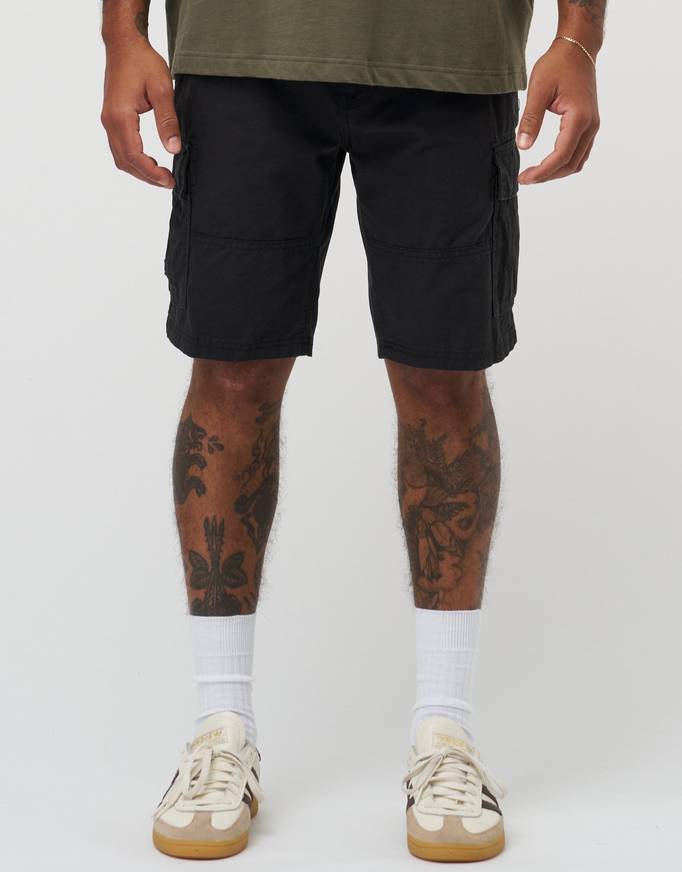 Plain Regular Fit Cargo Shorts in Black | Hallensteins NZ