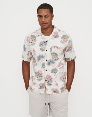 Lotus Short Sleeve Shirt in Ecru Detail2