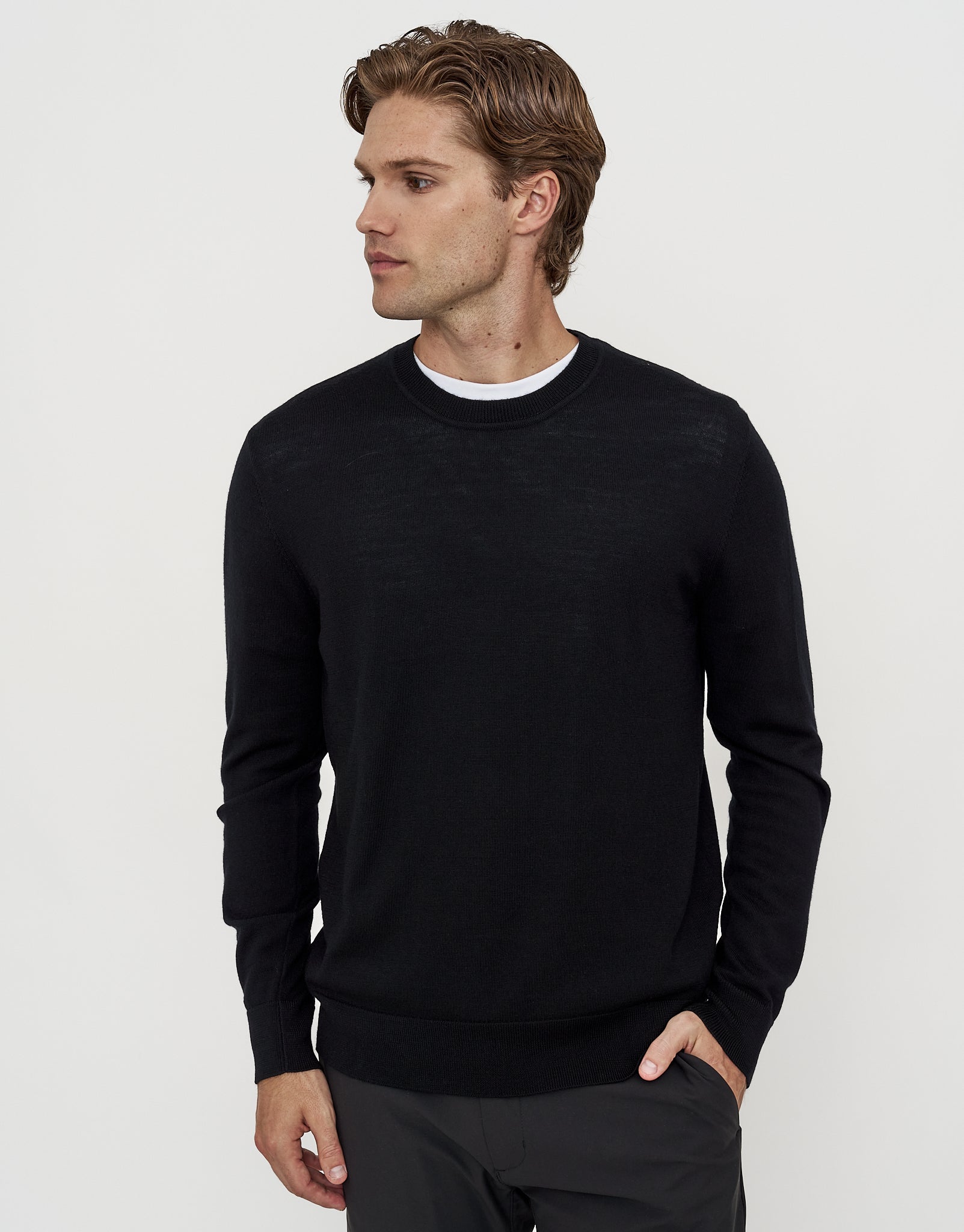 MERINO WOOL SWEATER (BLACK) Lサイズ 100% Merino Crew Neck Knit Jumper in Black | Hallensteins NZ