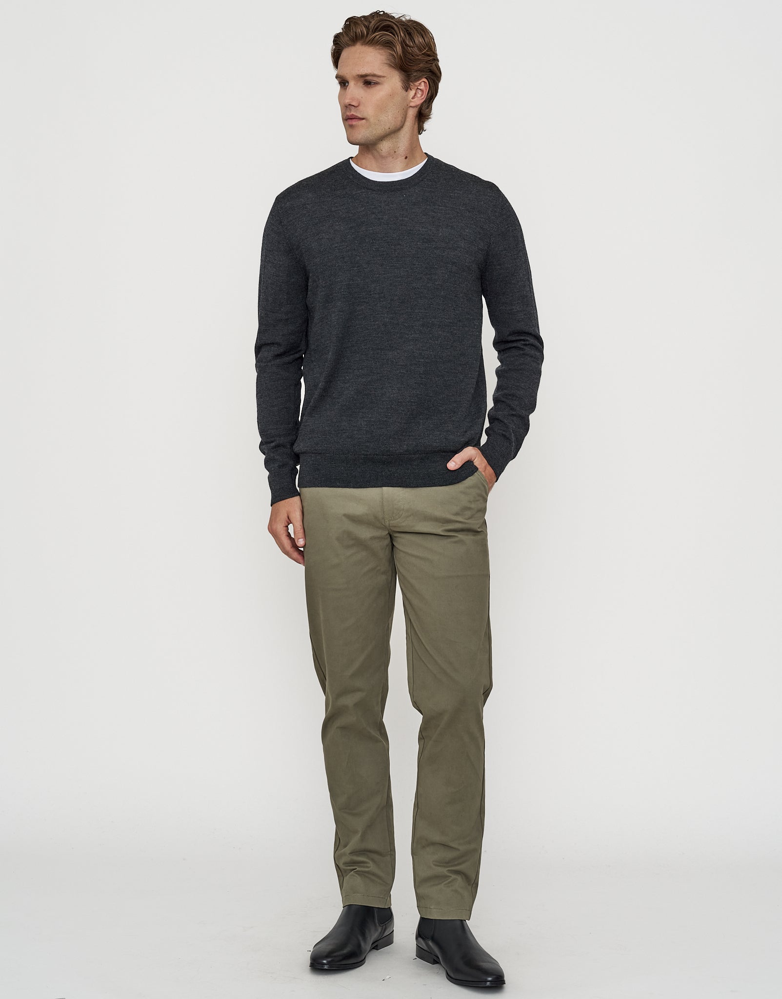 100% Merino Crew Neck Knit Jumper in Charcoal | Hallensteins NZ