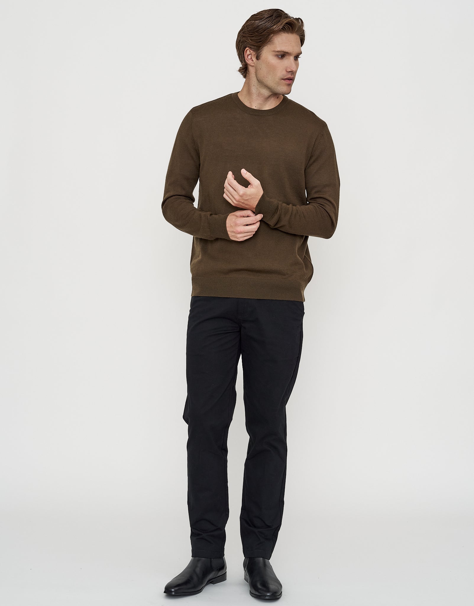 thumbnail image 2 of Men's Cozy Fleece Crew Neck Sweatshirt – Everyday Basic Pullover For Gym Or Casual Wear 2 of 6