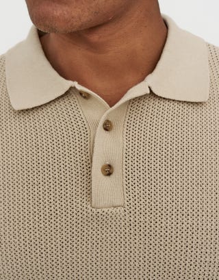 Millburn Knitted Short Sleeve Polo in Oat Detail