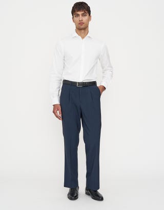 Relaxed Fit Pleated Dress Pants in Navy Detail2
