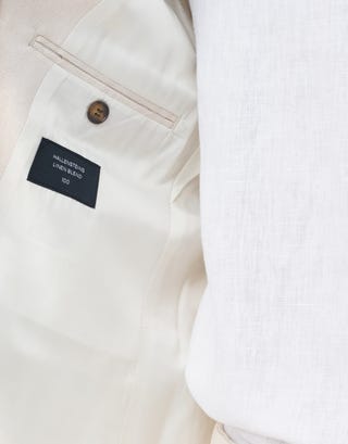 Linen Blend Slim Fit Suit Jacket in Oat Detail2