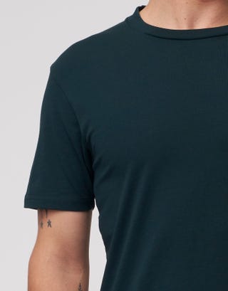 Plain Slim Fit T Shirt in Dark Green Detail