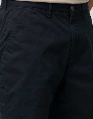 Stretch Chino Slim Fit Shorts in Black Detail