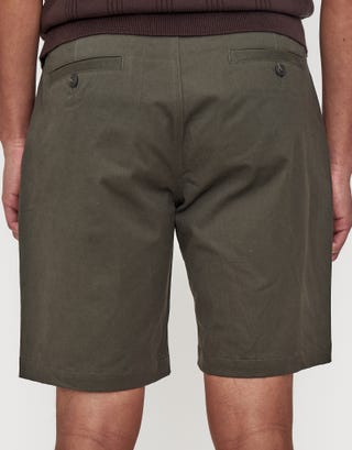 Stretch Chino Slim Fit Shorts in Forest Green Back