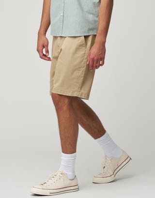 Stretch Chino Slim Fit Shorts in Tan Detail2