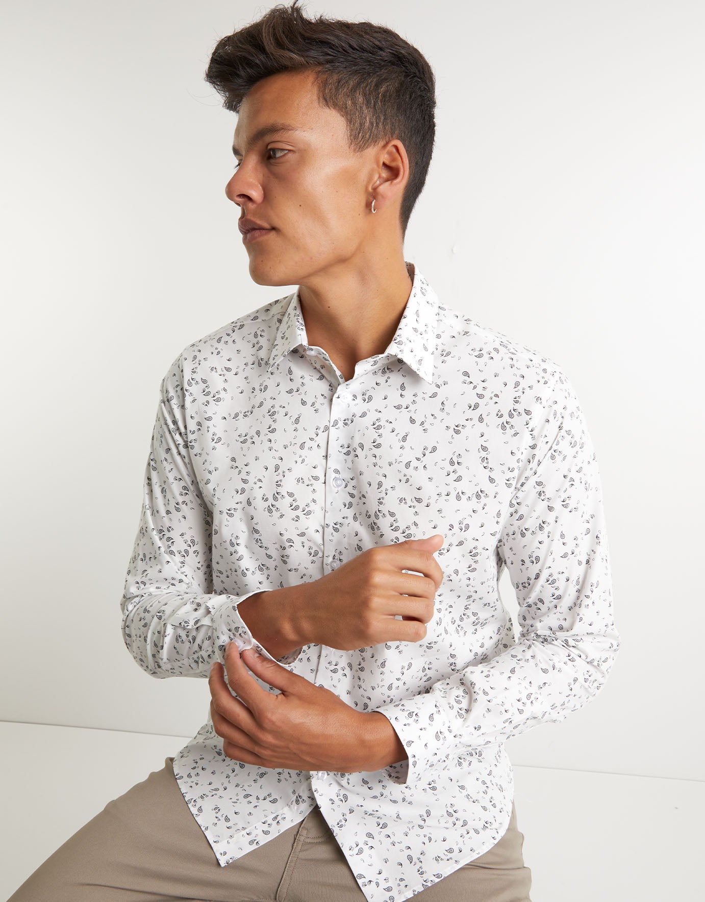 Paisley Print Dress Shirt in White 