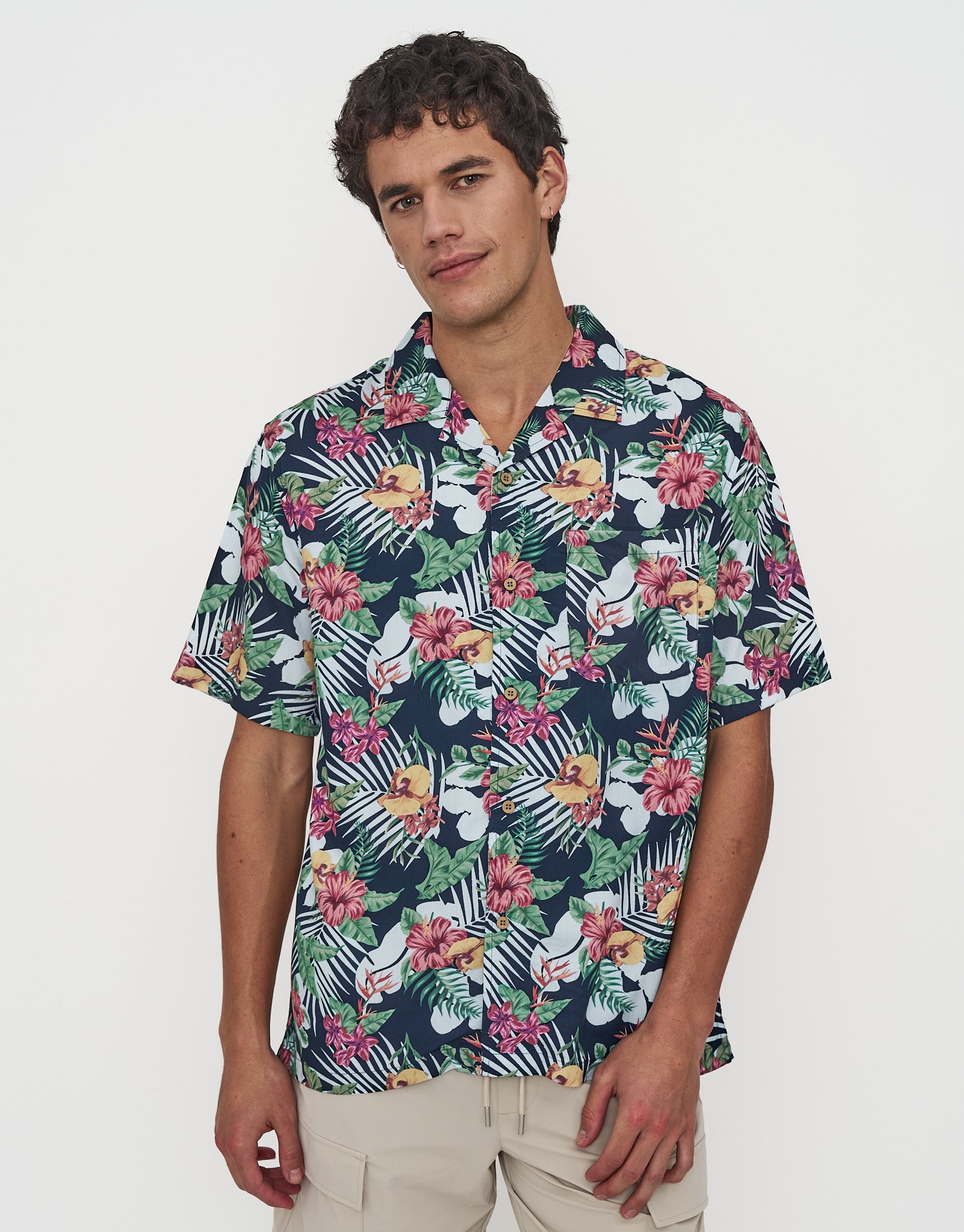 Tropic Short Sleeve Shirt in Navy | Hallensteins NZ