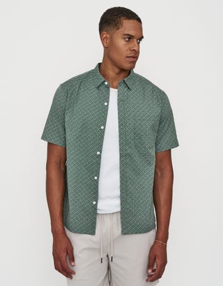 Valencia Short Sleeve Shirt in Green Front