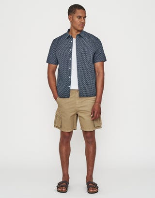 Valencia Short Sleeve Shirt in Navy Detail2