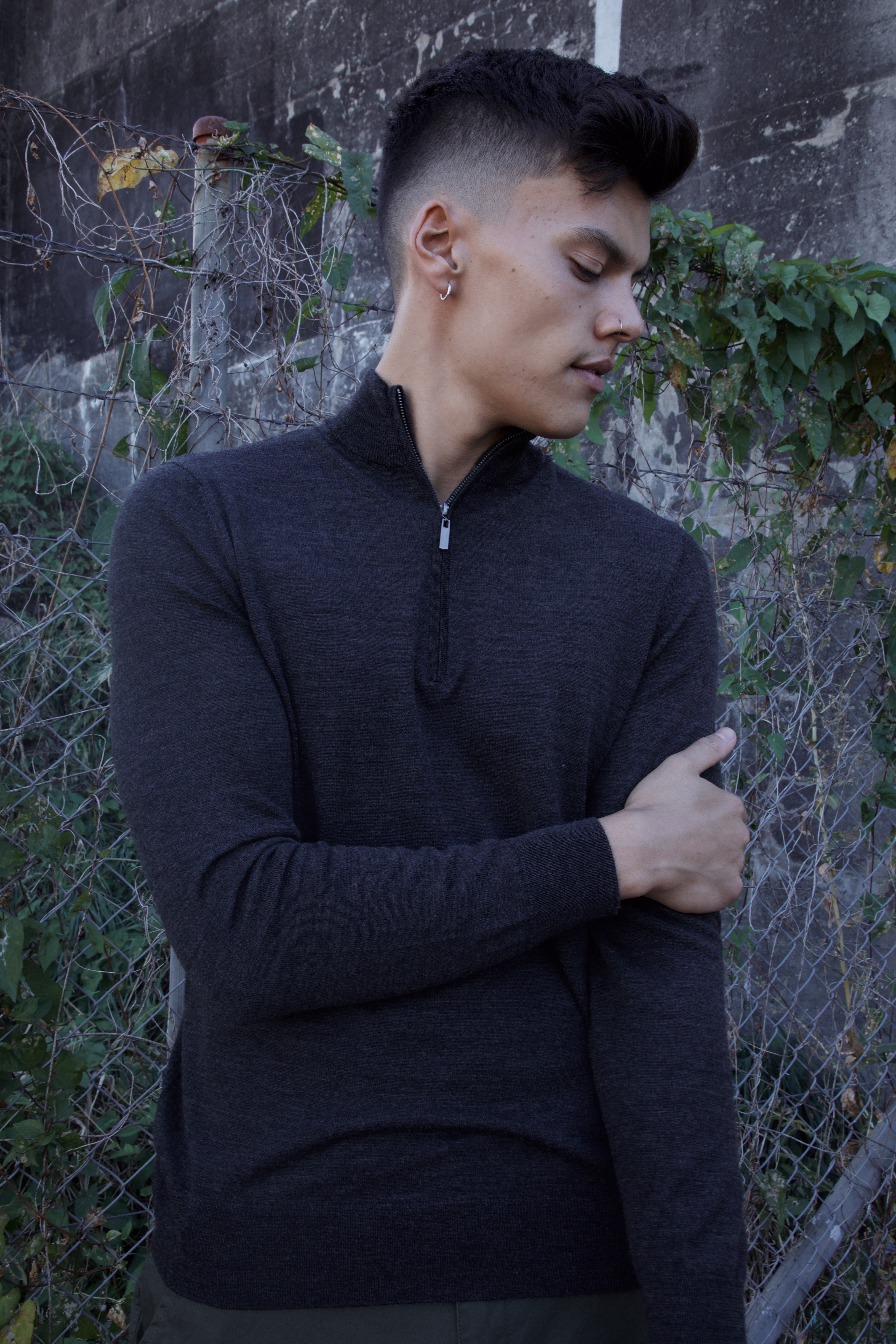 100% Merino 1/4 Zip Jumper in Black 