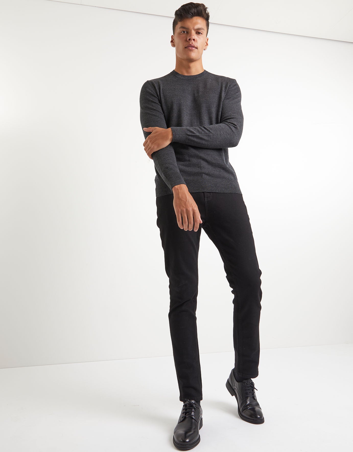 Merino Crew Neck Jumper in Charcoal 