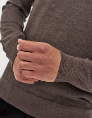 100% Merino Quarter Zip Knit Jumper in Brown Detail2